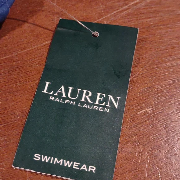 NWT Lauren Ralph Lauren Beach Club Solid Ruffle Underwire Bra Top. Size 16 - Picture 3 of 6